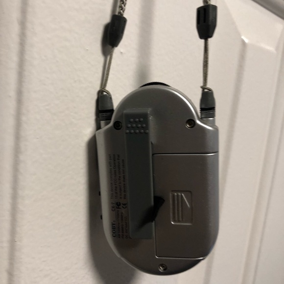 Coby CX-7 Tiny Portable AM/FM Radio Dynamic Bass Boost System Tested And Working - Picture 6 of 11
